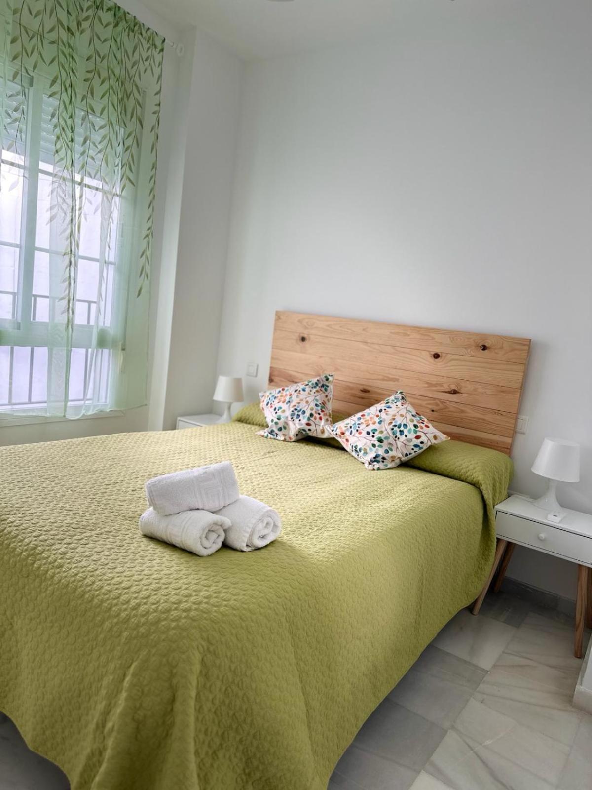 Apartamentos Don Diego La Carihuela Torremolinos Esterno foto